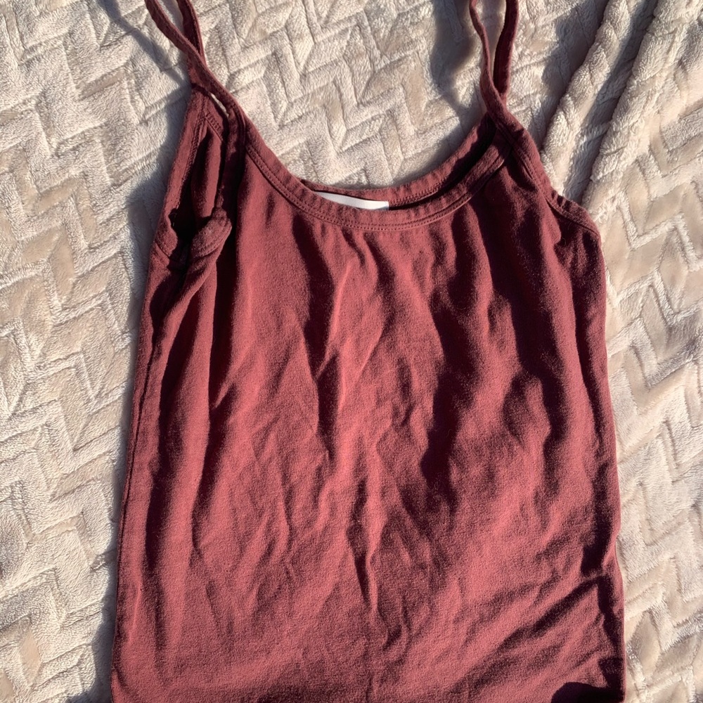 Burgundy Tank